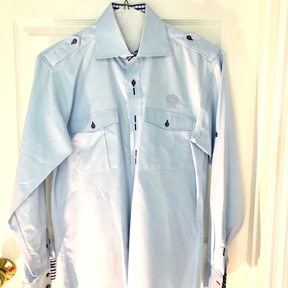 Button down.👔 Dress shirt